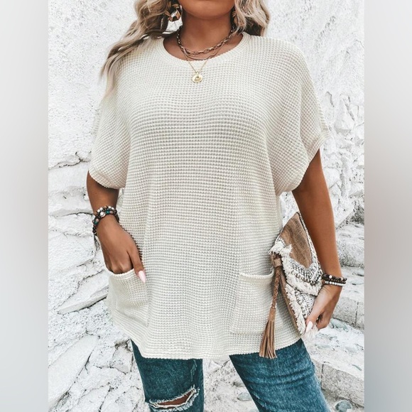 SHEIN Summer White Textured Batwing Sleeve T-Shirt With Double Pockets - Picture 1 of 6